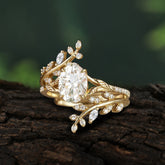 Delicate Leaf Embellished 4 - Prong Oval - Cut Moissanite Ring Sets